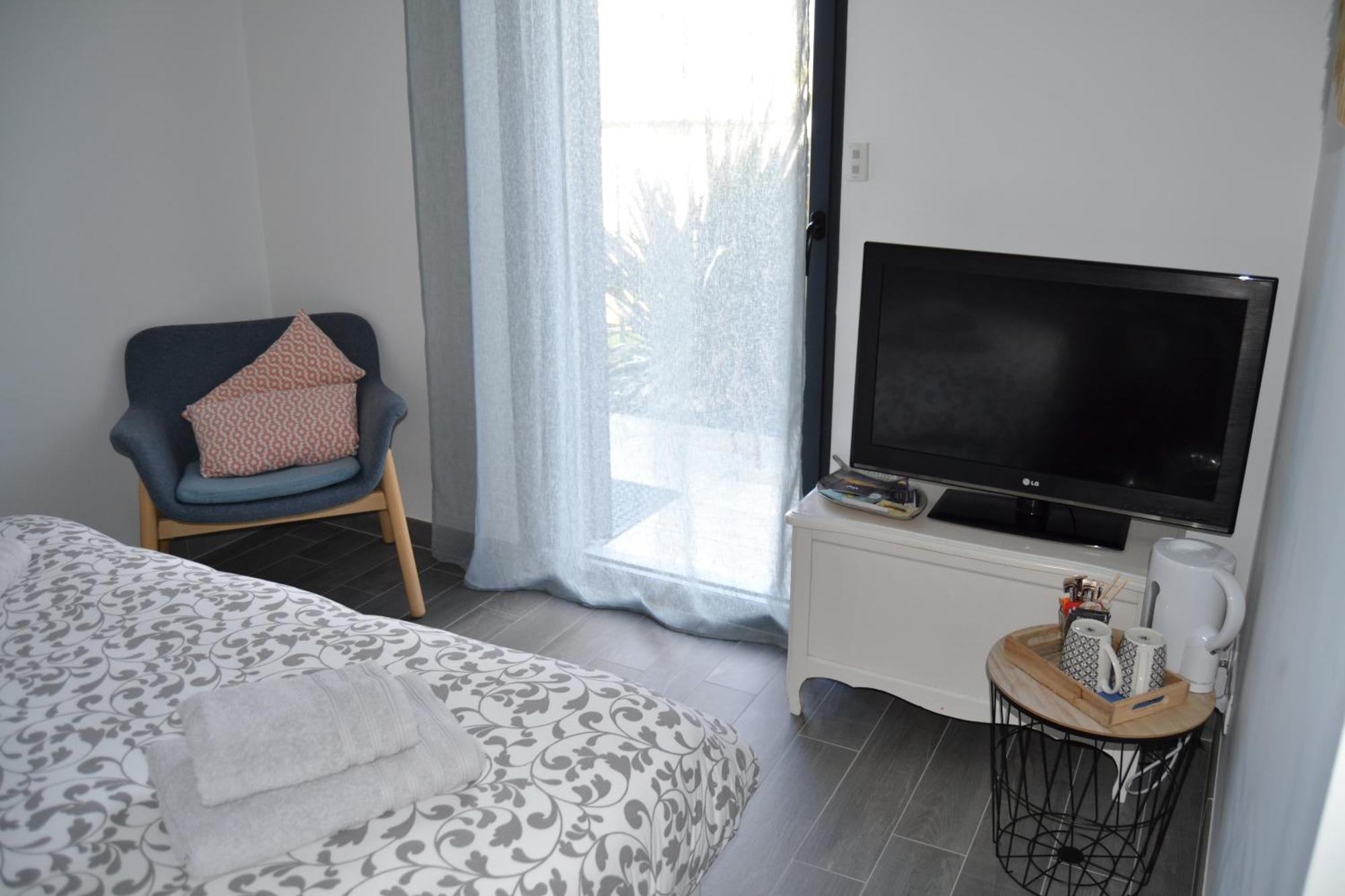 La Petite Bicoque Bed & Breakfast Saint-Suliac Exterior photo